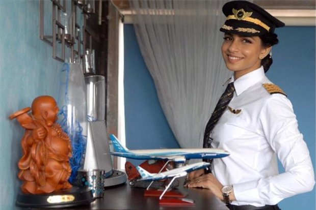 30-річна індійська дівчина стала наймолодшим в світі командиром екіпажу, який управляє пасажирським   Boeing   777