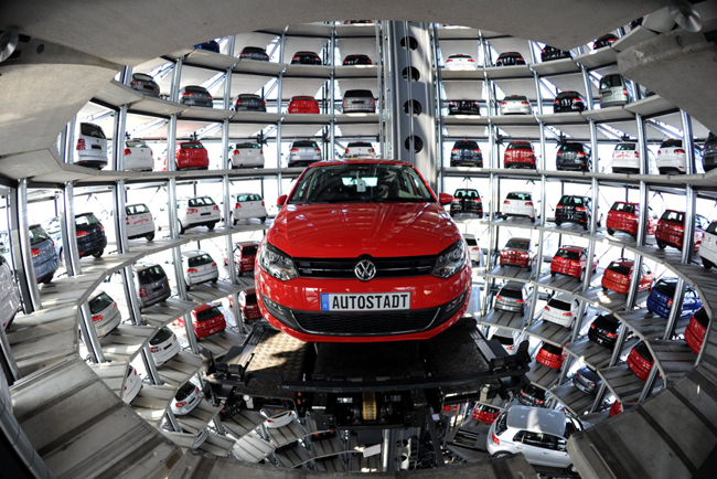 Число зареєстрованих нових автомобілів в 27 країнах Європейського союзу збільшилася в квітні 2014 року восьмий місяць поспіль - на 4,6% в порівнянні з квітнем 2013 року - до 1,09 млн машин, говориться в повідомленні Європейської асоціації виробників автомобілів (ACEA)
