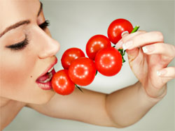Необхідно з'їдати в тиждень не менше 20 помідорів, щоб відчути реальну користь від них