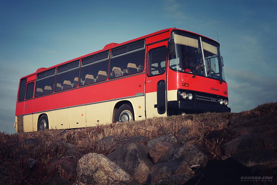 Автобуси Ікарус зустрічаються на дорогах пострадянських країн з кожним роком все рідше і рідше